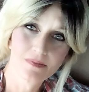 Meet your Posher, Joyce